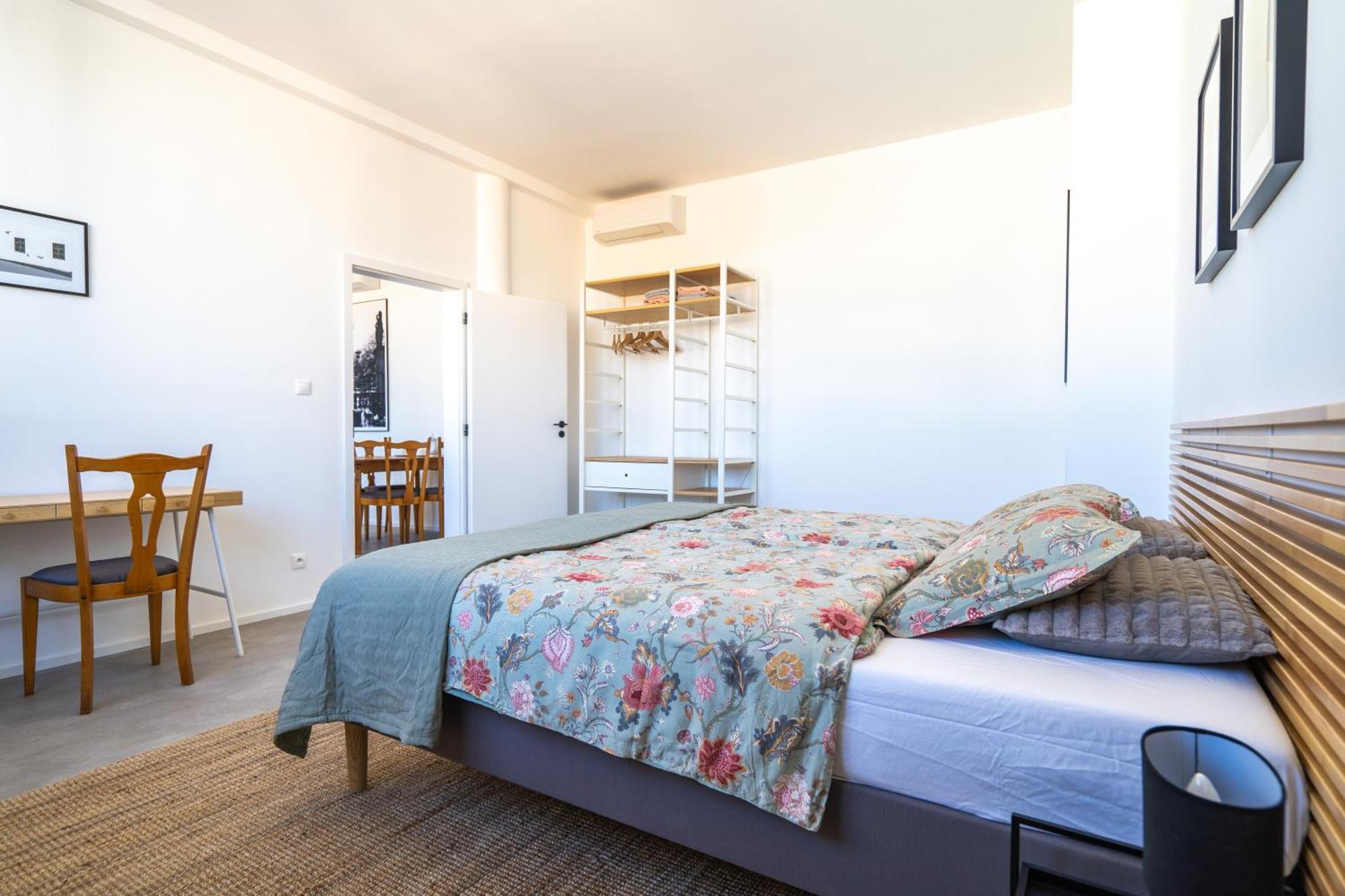 ברטיסלאבה Old Town Apartment Black מראה חיצוני תמונה
